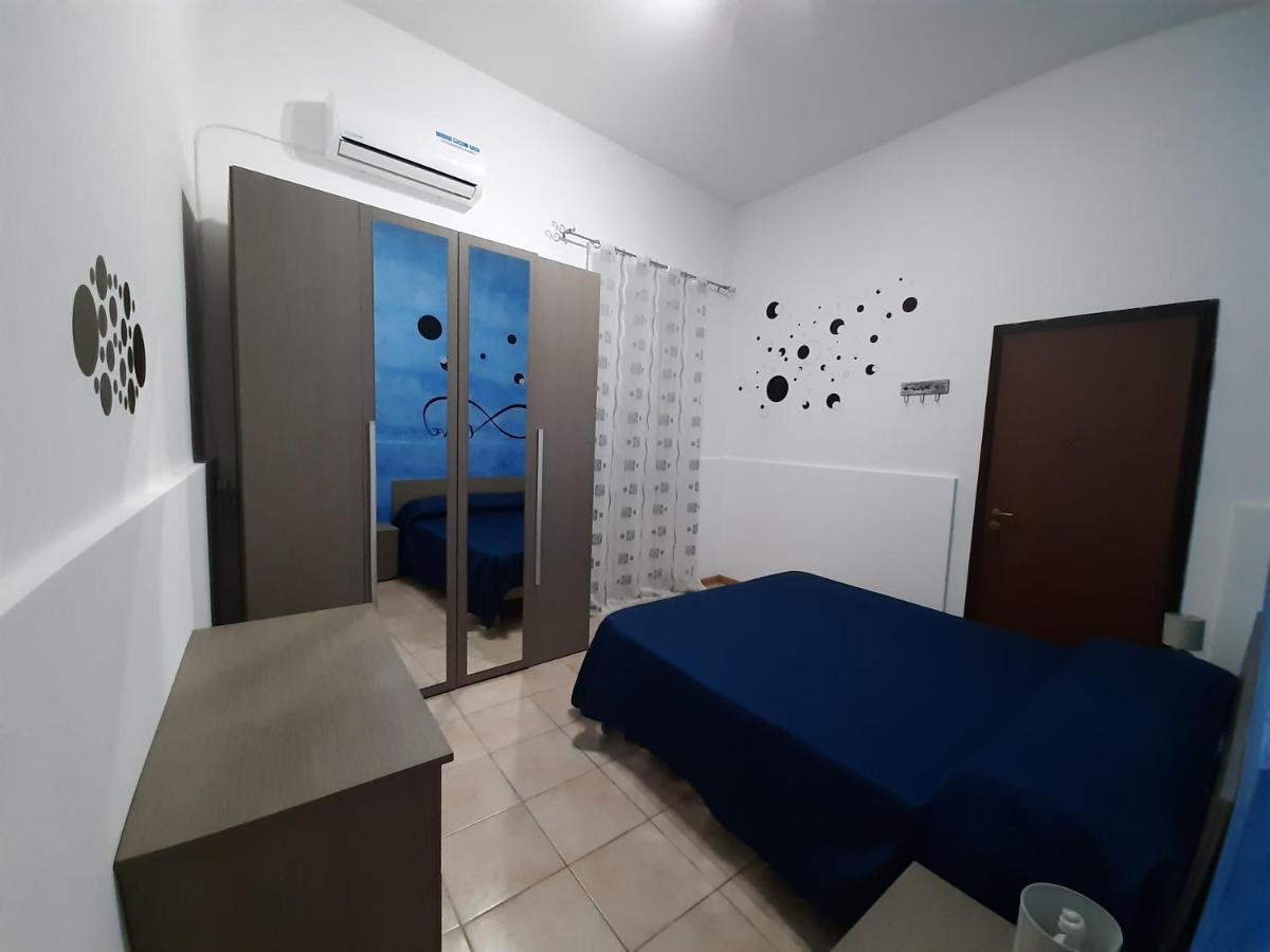דירות אוגוסטה Casa Al Duomo מראה חיצוני תמונה